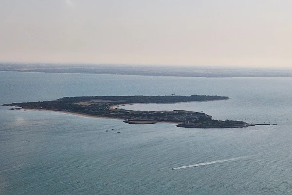 Ile proche des Sables d'olonne, accessible en Vol ULM